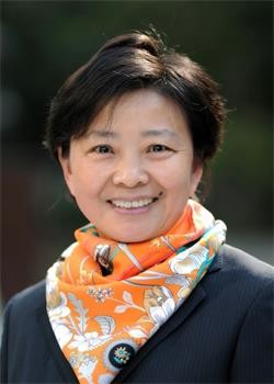 南京市第十三中学国际高中袁志梅图片