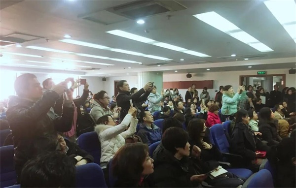 陕西省西安中学国际部学生图片