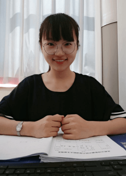 北外附属龙游湖外国语学校冒逸娇