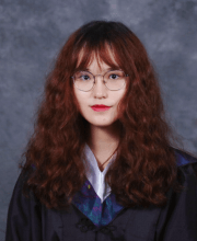 深圳国际交流学院刘雅喆图片