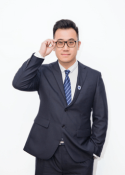 北外附属龙游湖外国语学校郑铮