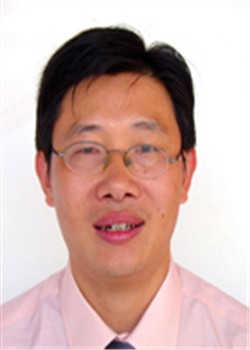 深圳市宝安区中英公学王学勇