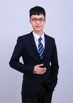 成都西雅美途外国语联合学校万红军