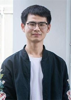 嘉兴外国语学校李小于